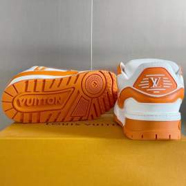 Picture of Louis Vuitton Shoes _SKULVsz35-46sfm010116581